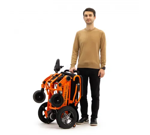 Кресло-коляска электрическая MET Compact 35